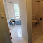 salle de bains et toilette indépendant chambre familiale Finistère pas chère Finistère